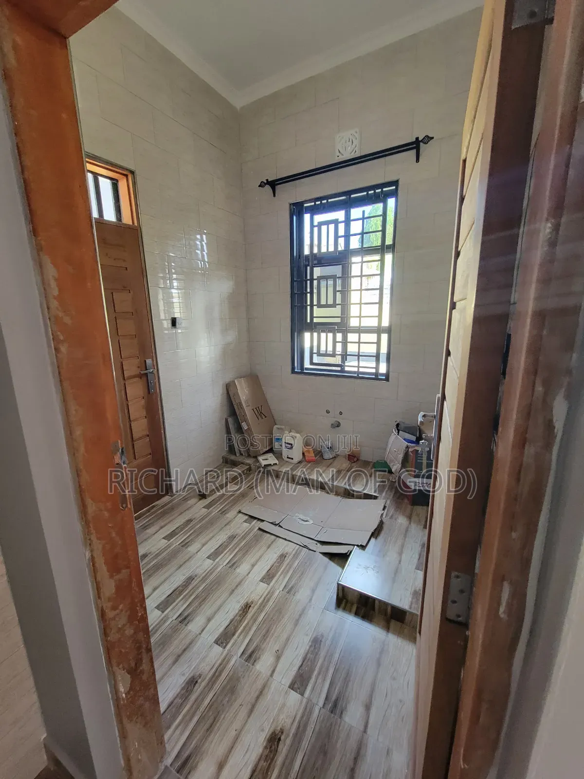 2bdrm House in Central Business Area for rent