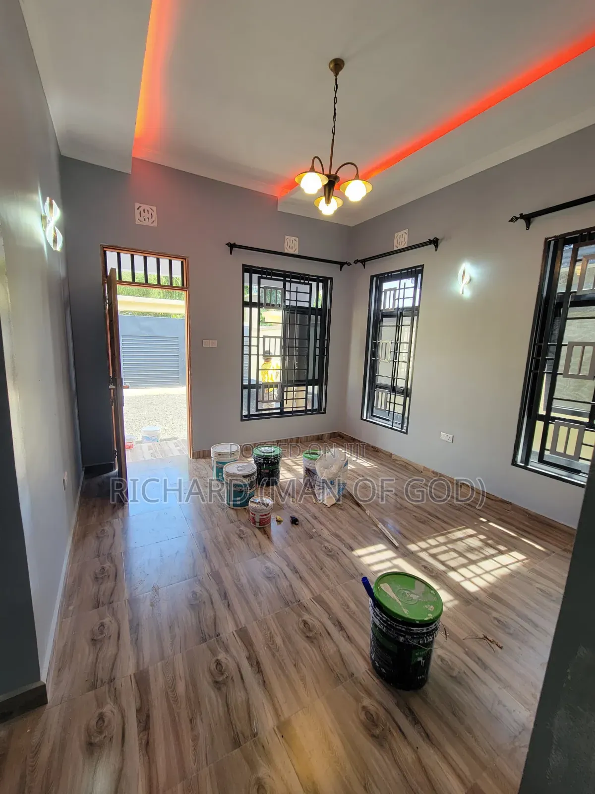 2bdrm House in Central Business Area for rent