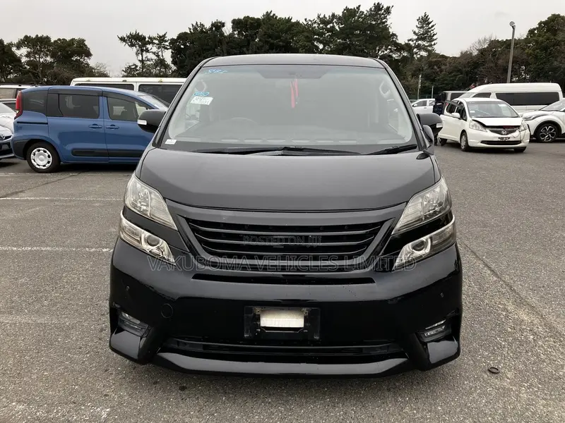 Toyota Vellfire 2010 Black