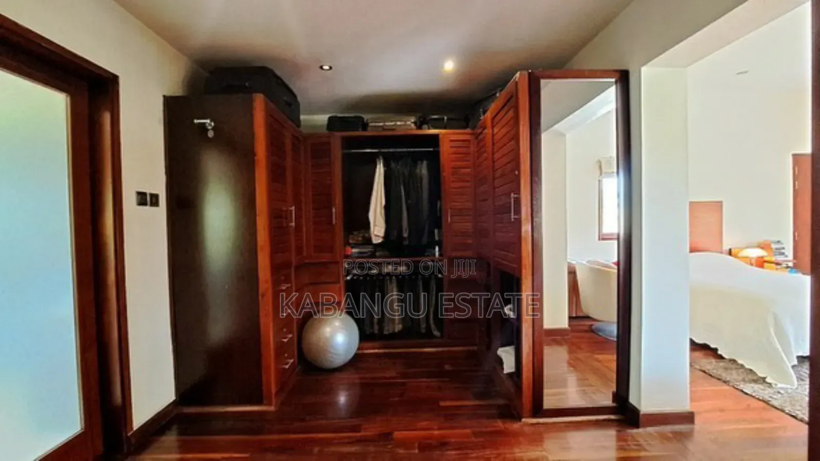 Furnished 5bdrm House in Oysterbay for rent