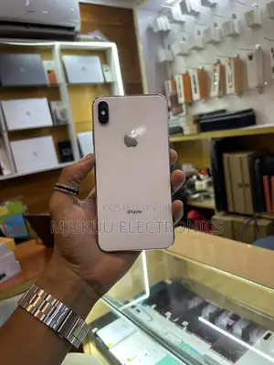 Apple iPhone XS Max 64 GB White
