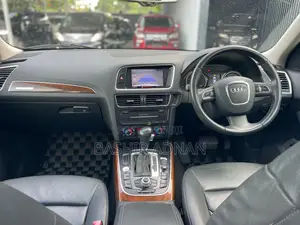 Audi Q5 2009 Silver