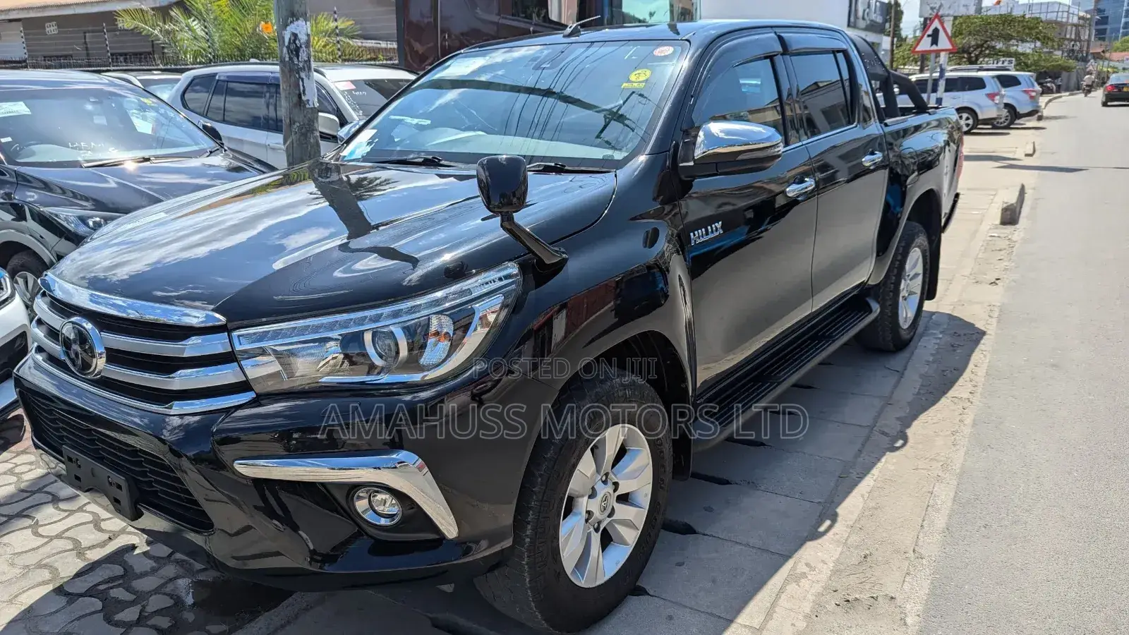 Toyota Hilux 2018 Black