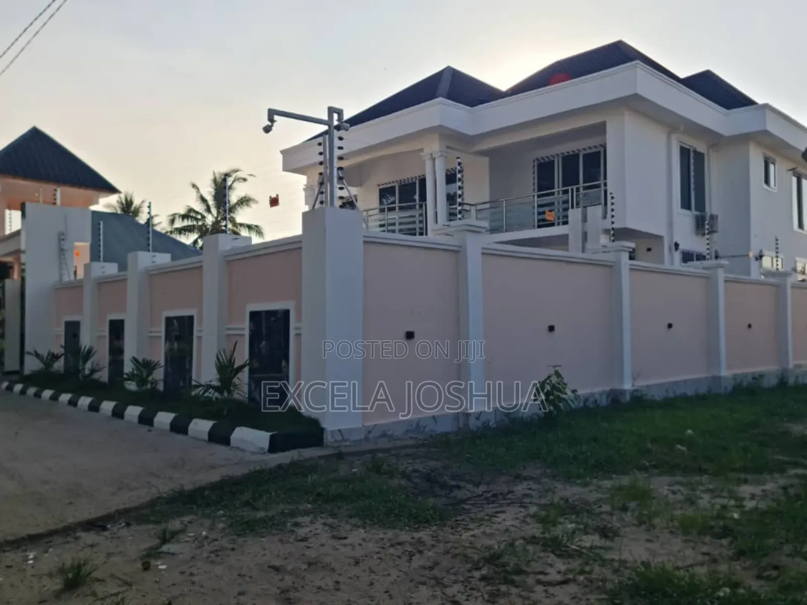 7bdrm House in Excela Joshua, Mbagala for sale