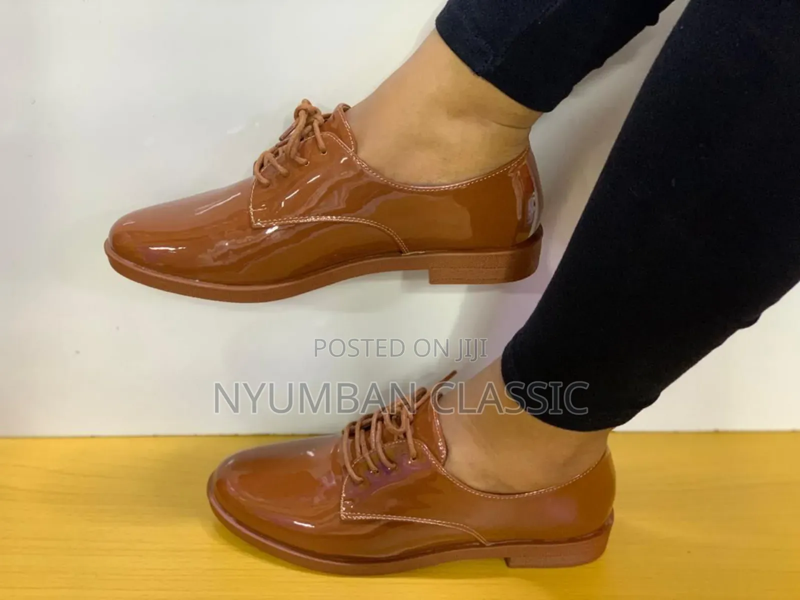 Everest Shoes Women's
