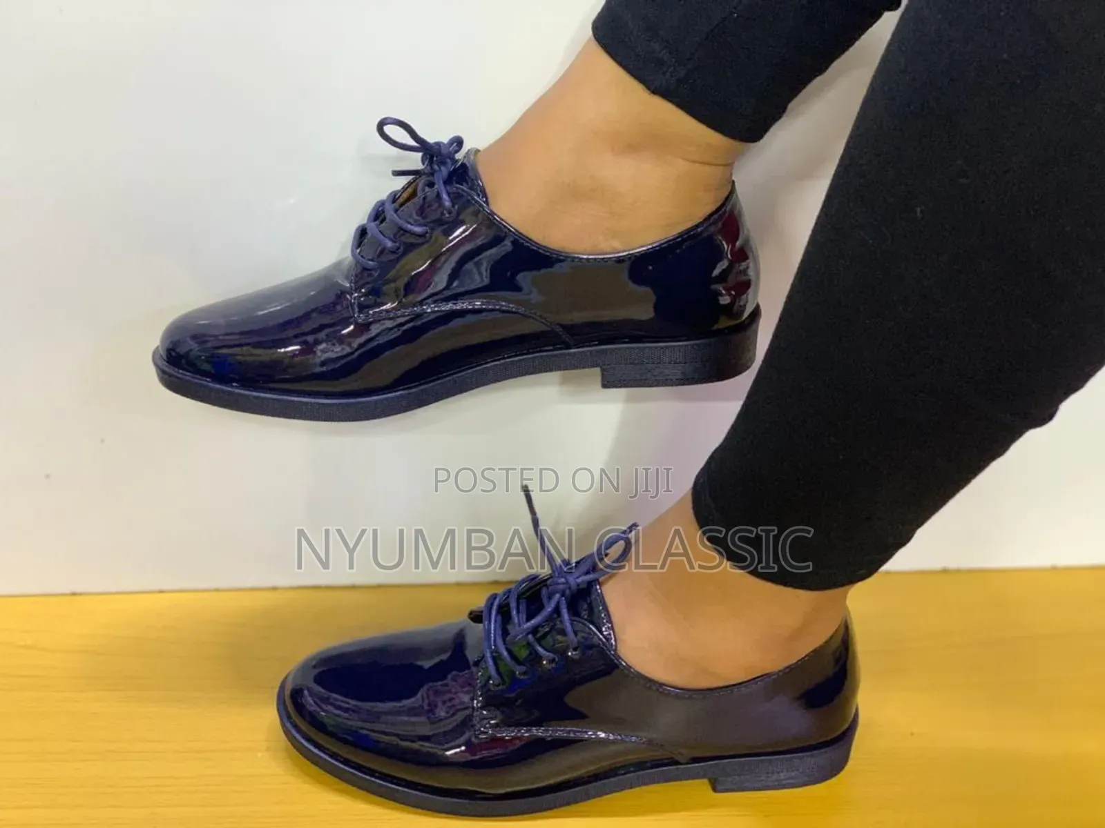 Everest Shoes Women's