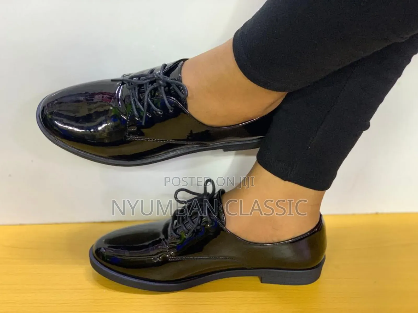 Everest Shoes Women's