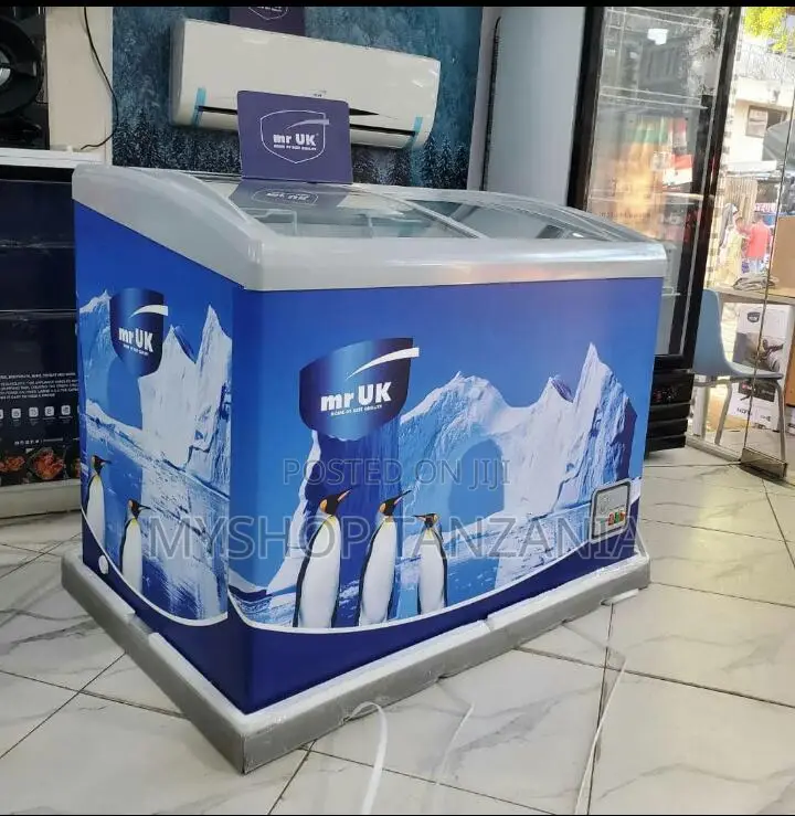 Showcase Freezer Uk-102 (258)