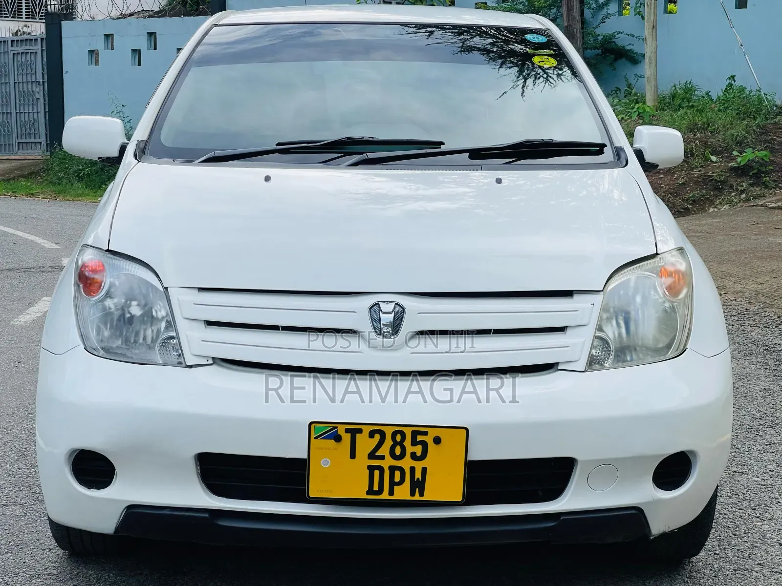 Toyota IST 2004 White