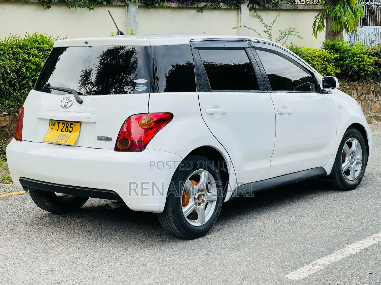 Toyota IST 2004 White