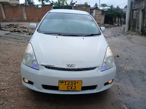 Toyota Wish 2005 White