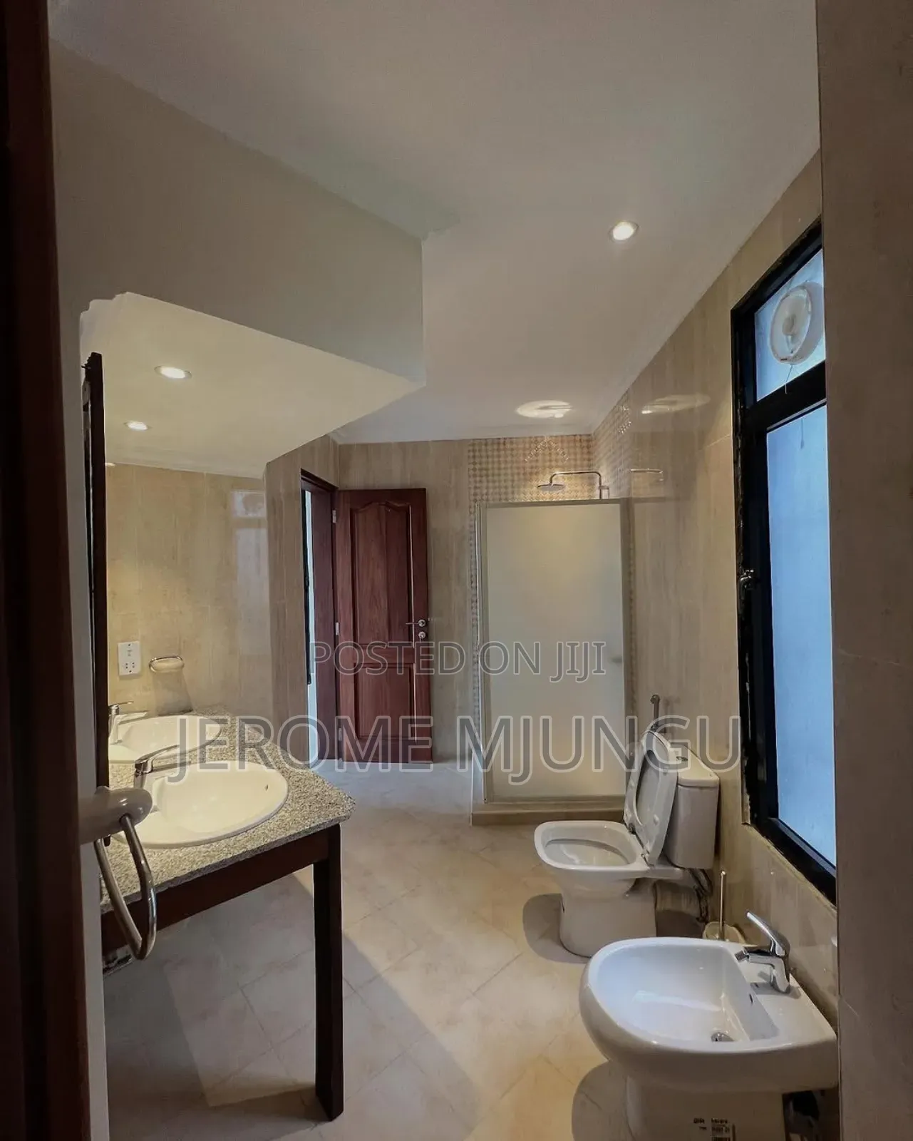 4bdrm Villa in Kawe for rent