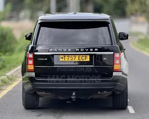 Land Rover Range Rover Vogue 2014 Black