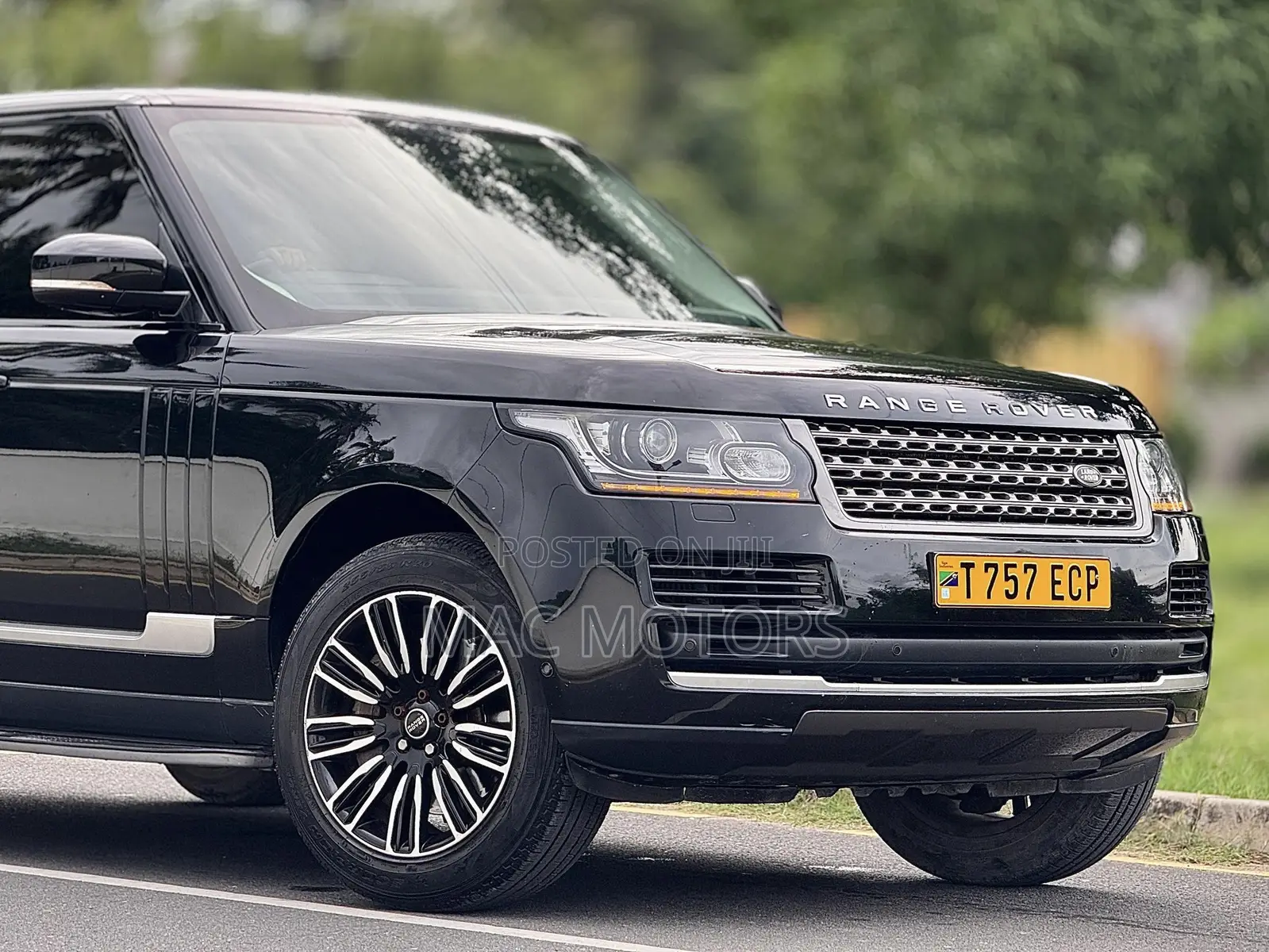 Land Rover Range Rover Vogue 2014 Black