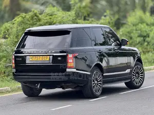 Land Rover Range Rover Vogue 2014 Black