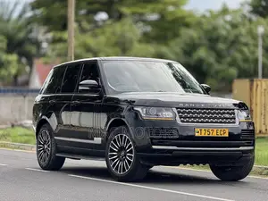 Land Rover Range Rover Vogue 2014 Black