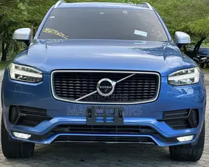 Volvo XC90 T5 R-Design FWD 2018 Blue