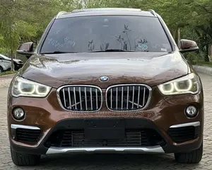 BMW X1 xDrive28i AWD 2016 Brown