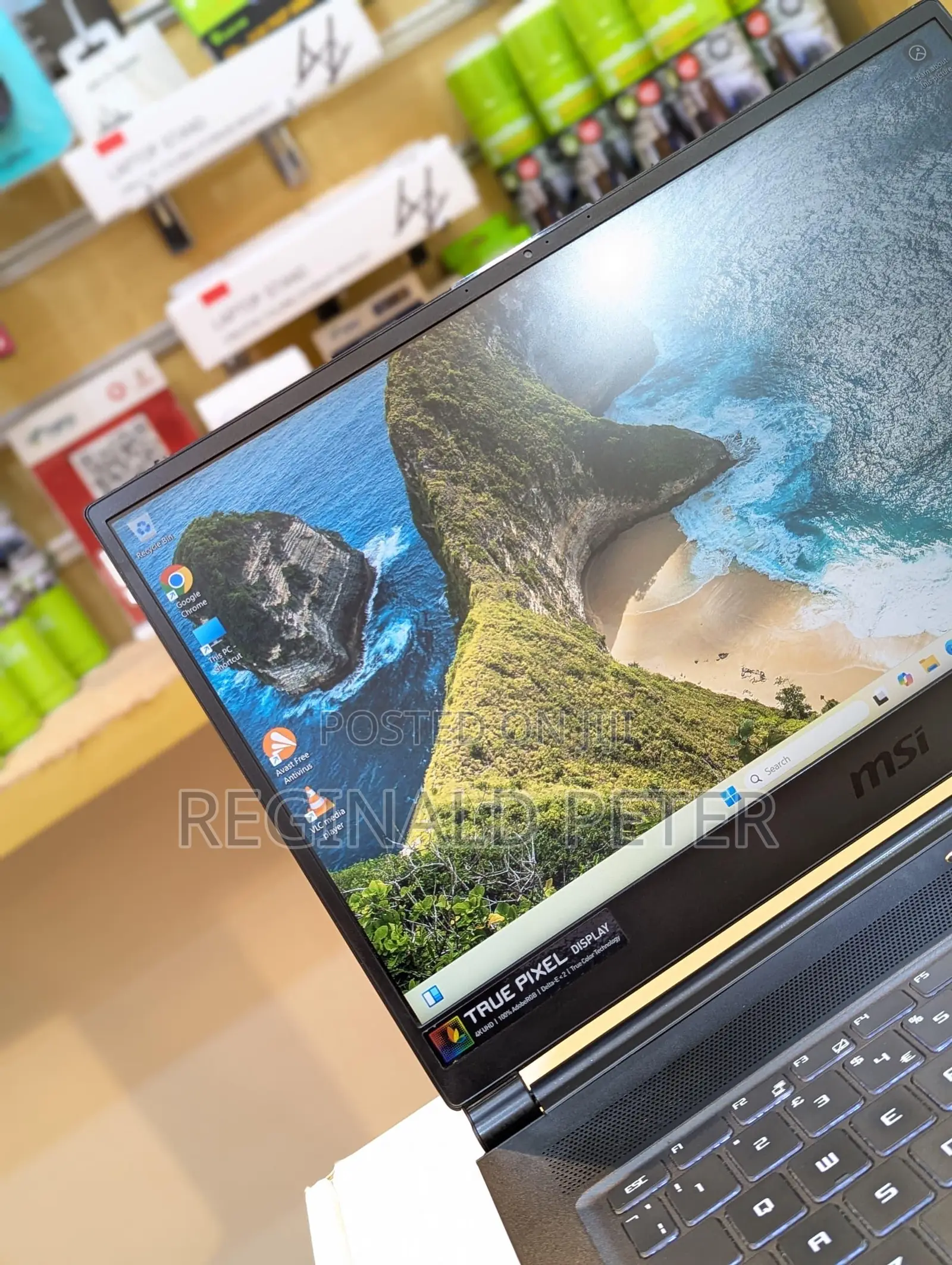 Laptop MSI GS65 Stealth Thin 8RF 16GB Intel Core I9 SSD 512GB