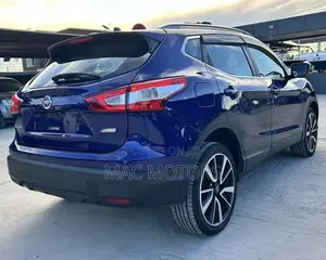 Nissan Qashqai 2014 Blue