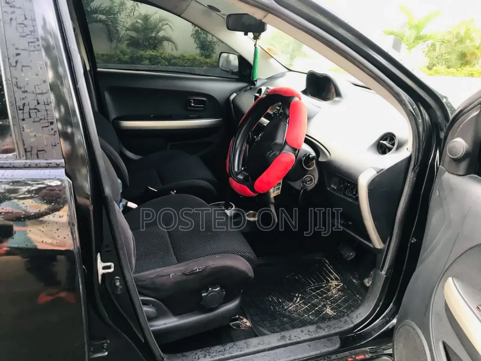 Toyota IST 2004 Black