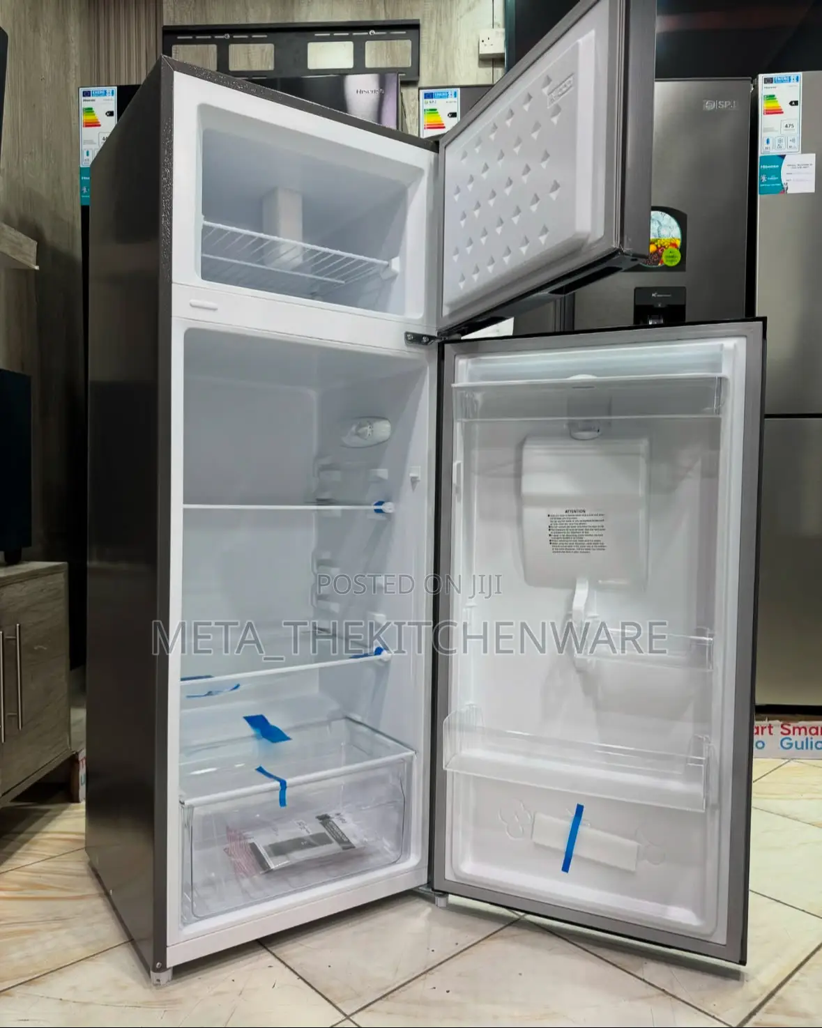 SPJ Refrigerator With Water Dispenser 240l