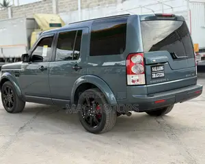 Land Rover Discovery 2011 Blue