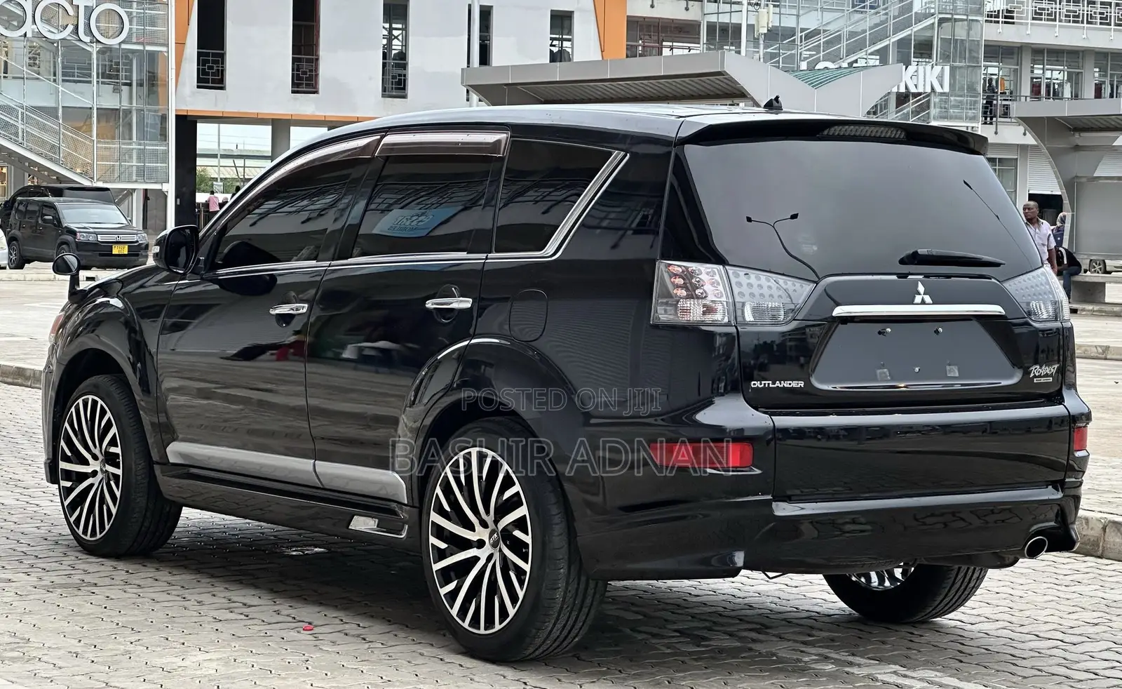 Mitsubishi Outlander 2011 Matt Black