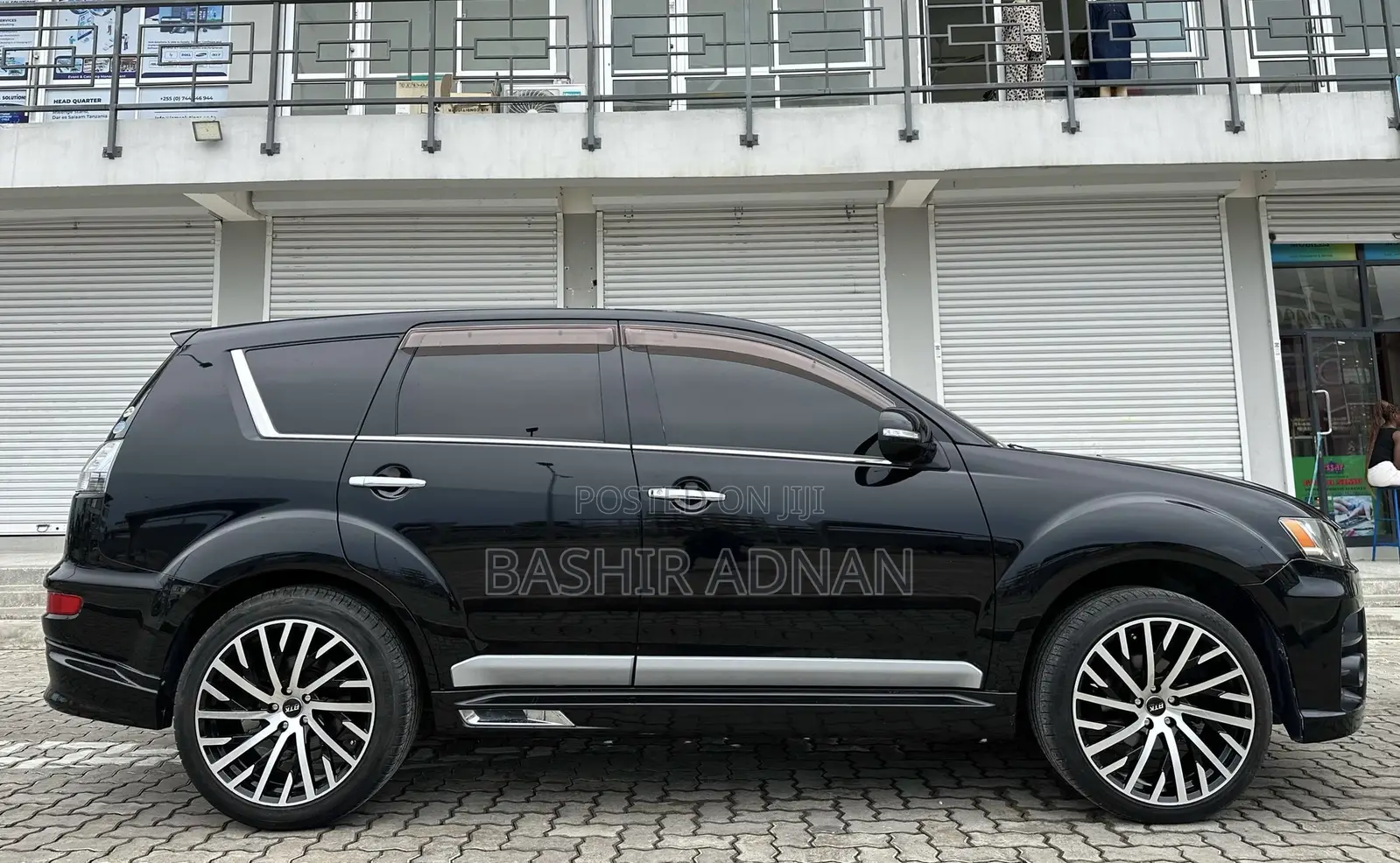 Mitsubishi Outlander 2011 Matt Black