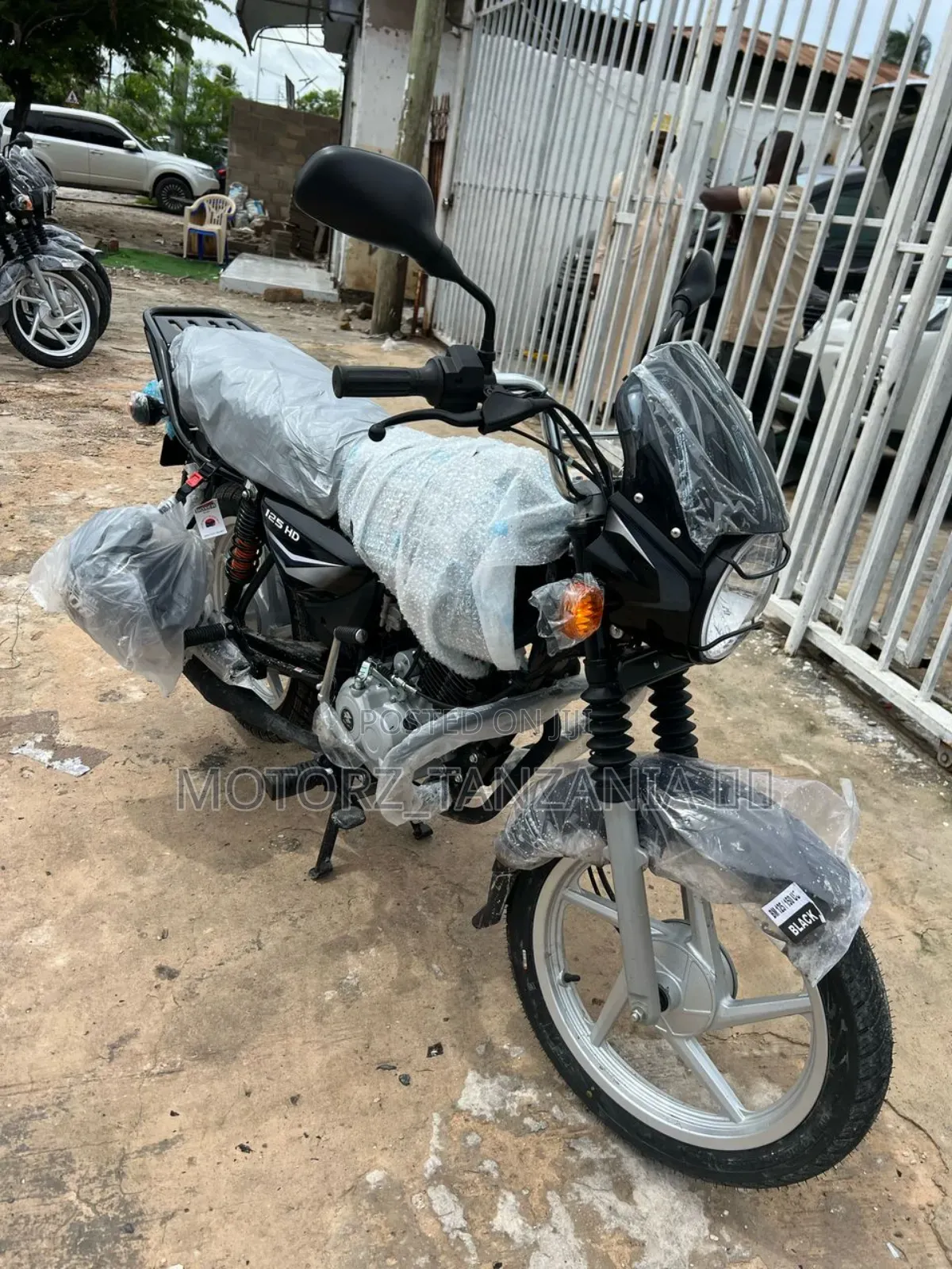 Bajaj Boxer 125 2025 Black