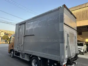 Isuzu Elf Truck 2009 Yellow