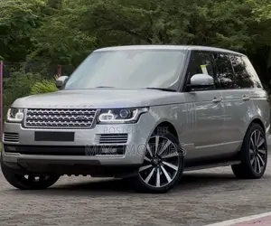 Land Rover Range Rover Vogue 2016 Gold