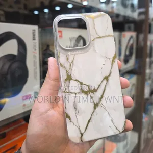 Switch Easy Cases for iPhone 16 Pro Max Ultra Premium