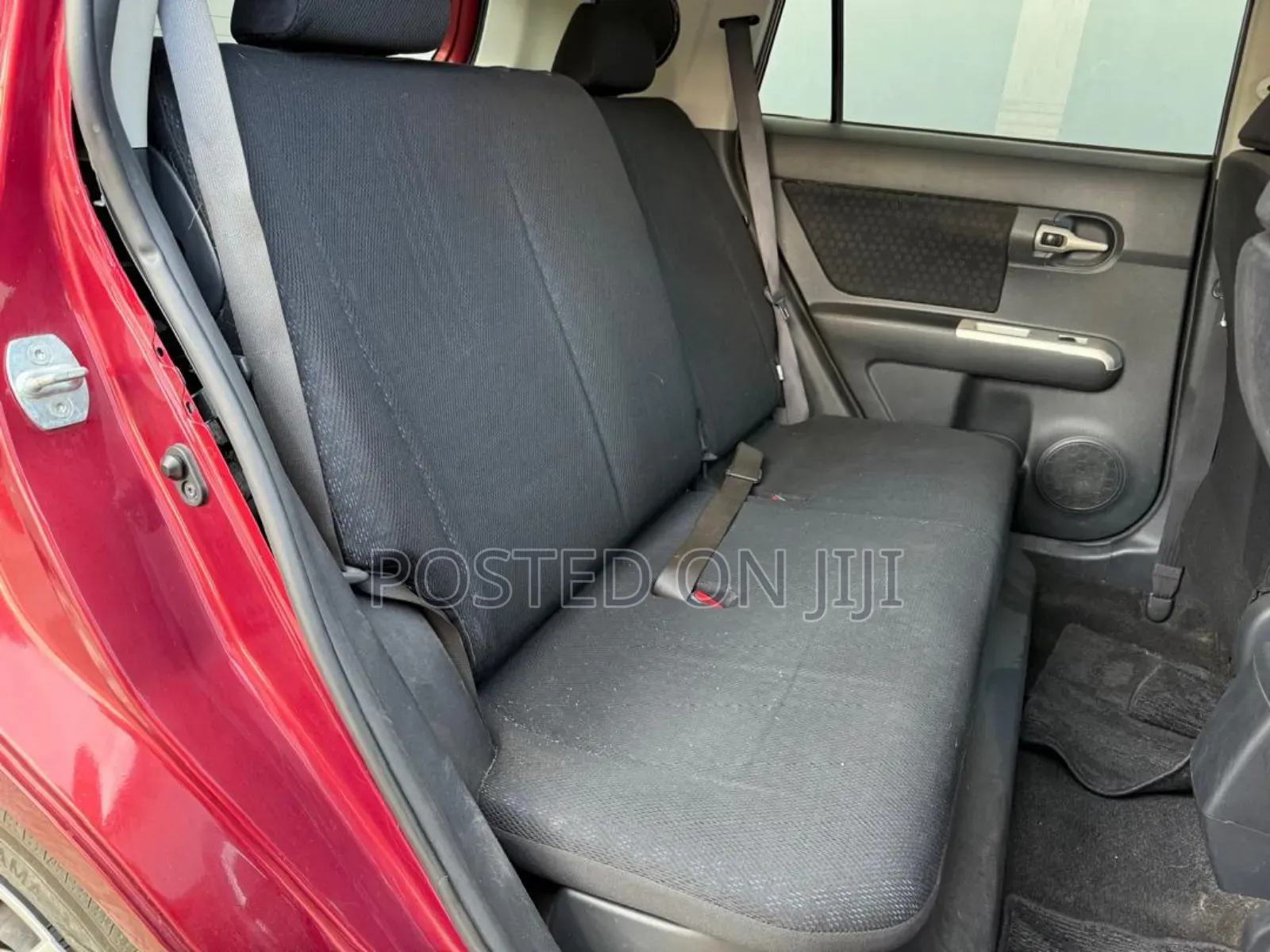 Toyota Rumion 1.5 FWD 2023 Red