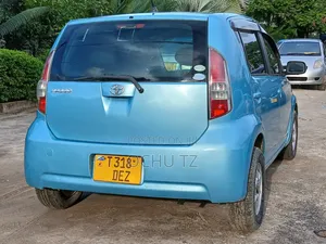 Toyota Passo 2005 Blue