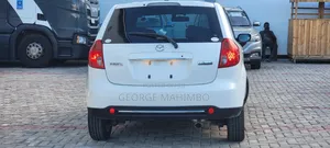 Mazda Verisa 2008 White