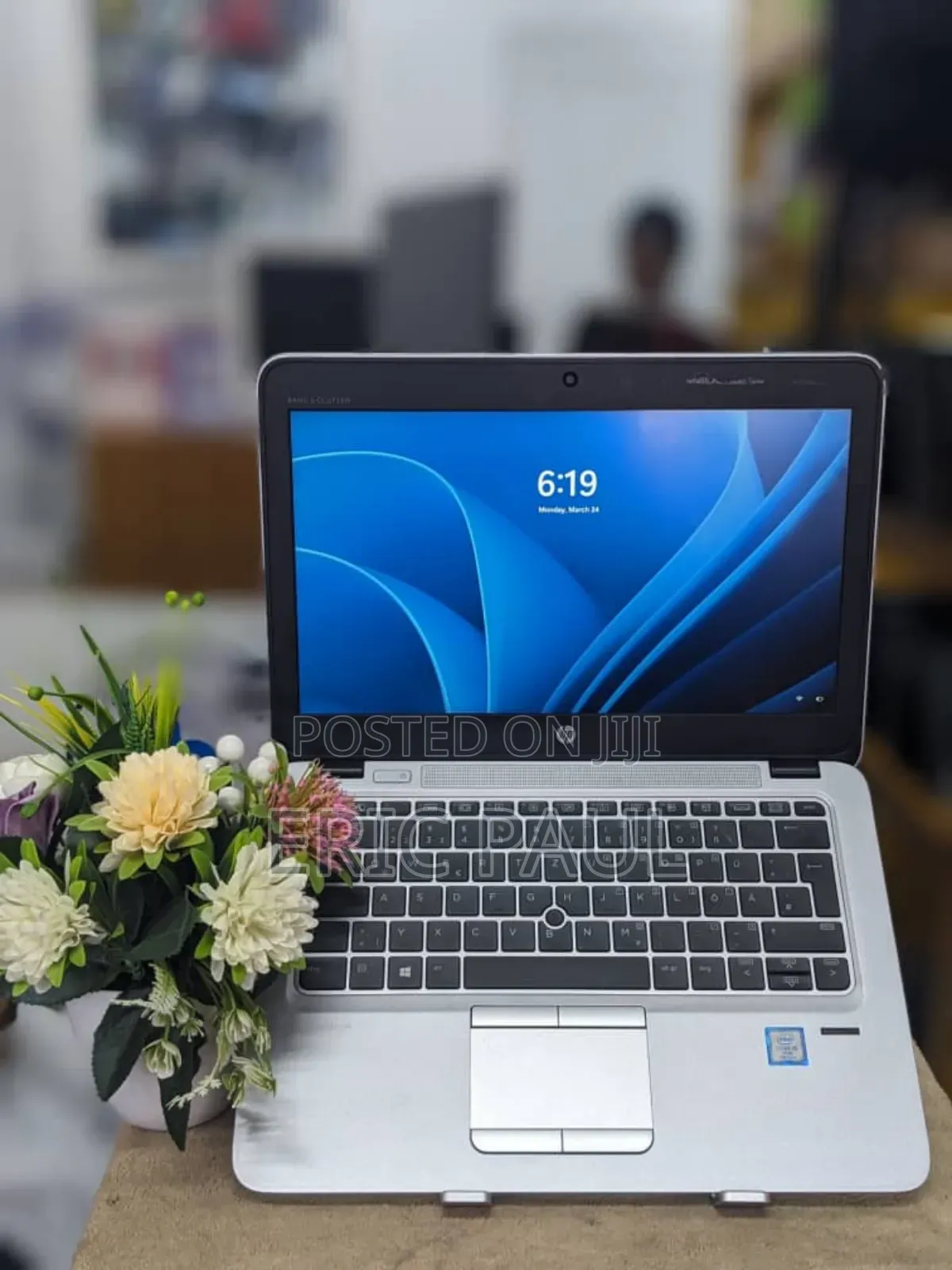 New Laptop HP EliteBook 820 G4 8GB Intel Core I5 SSD 256GB