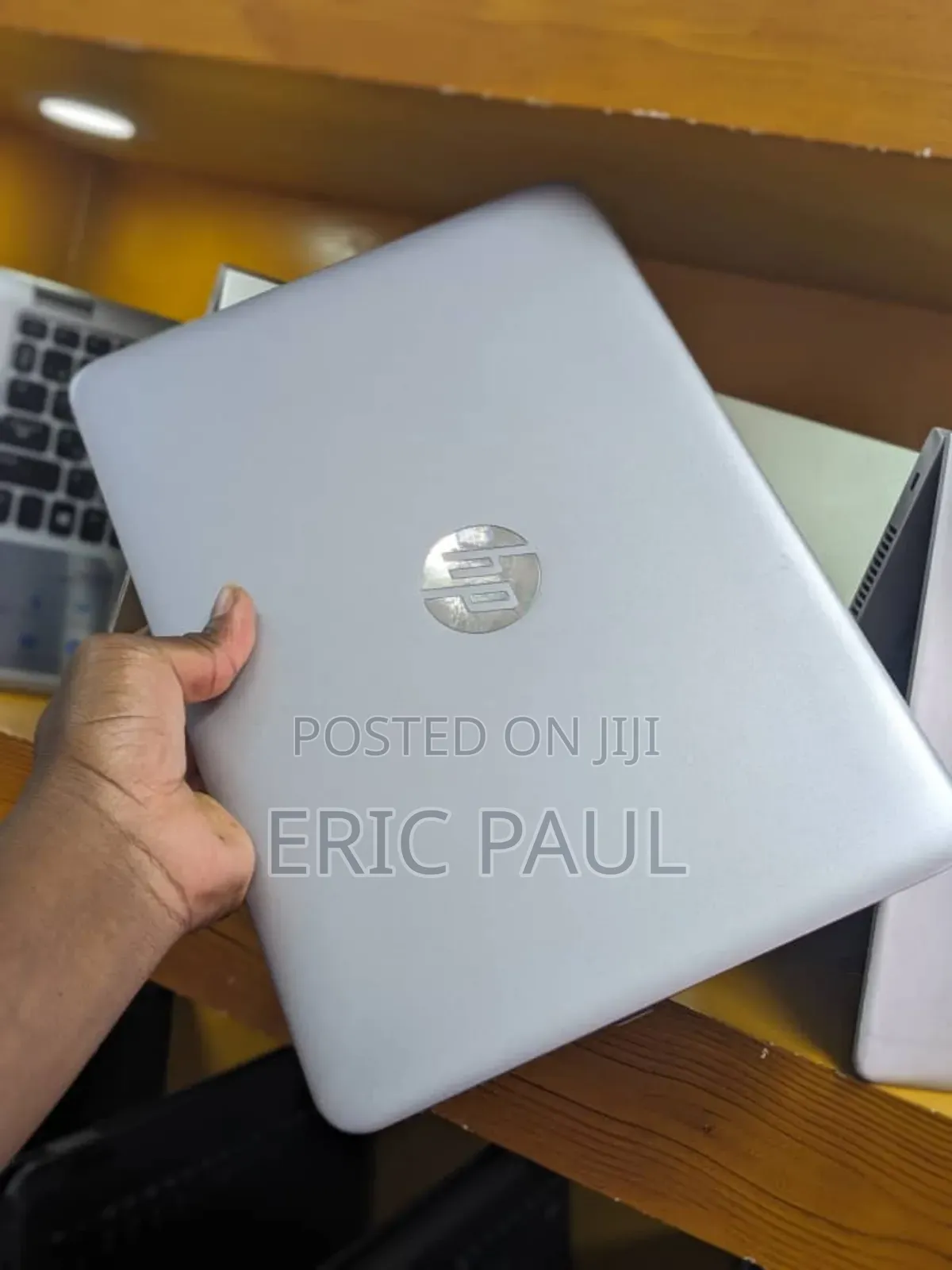 New Laptop HP EliteBook 820 G4 8GB Intel Core I5 SSD 256GB