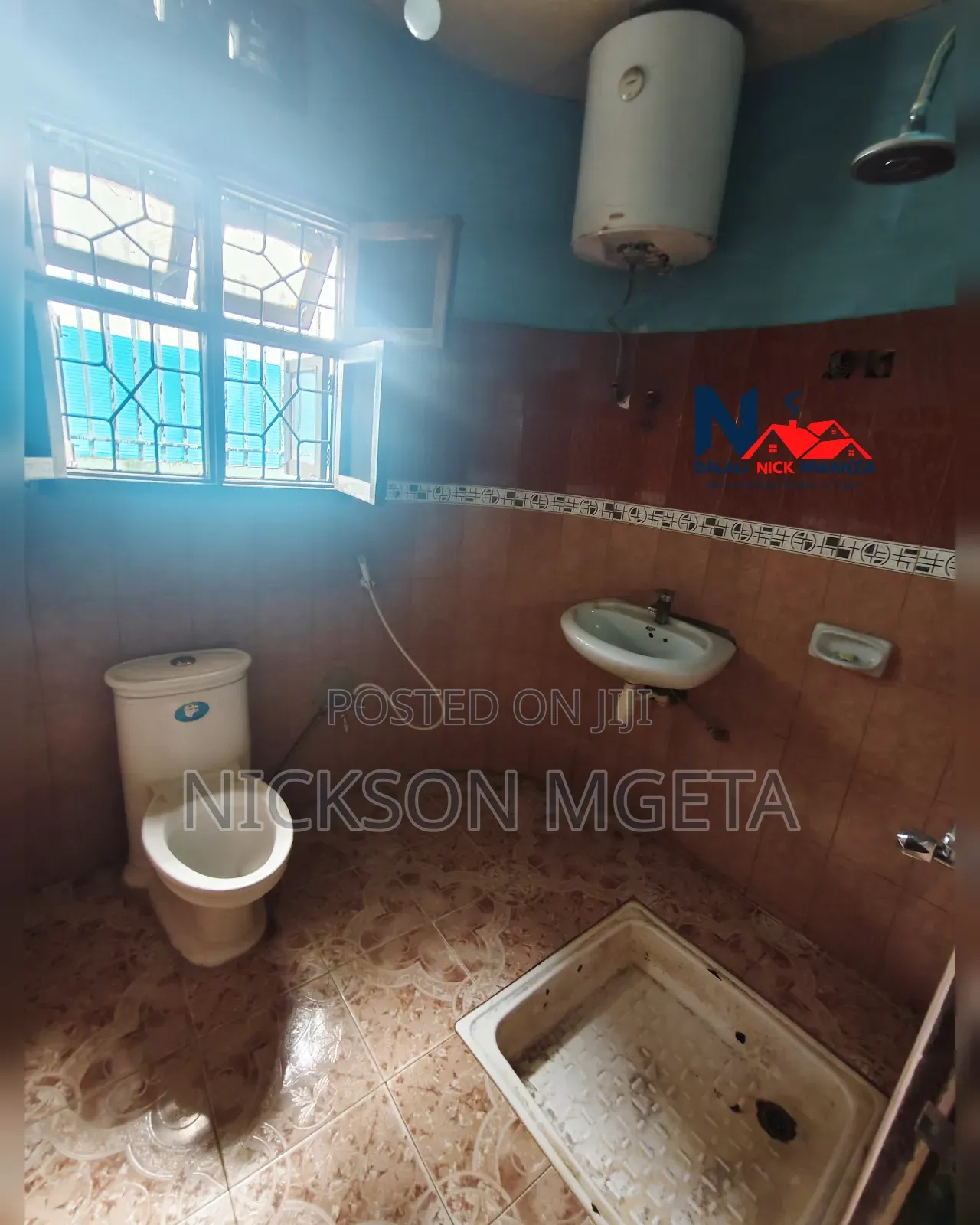3bdrm Apartment in Nickson Mgeta, Nyamanoro for rent