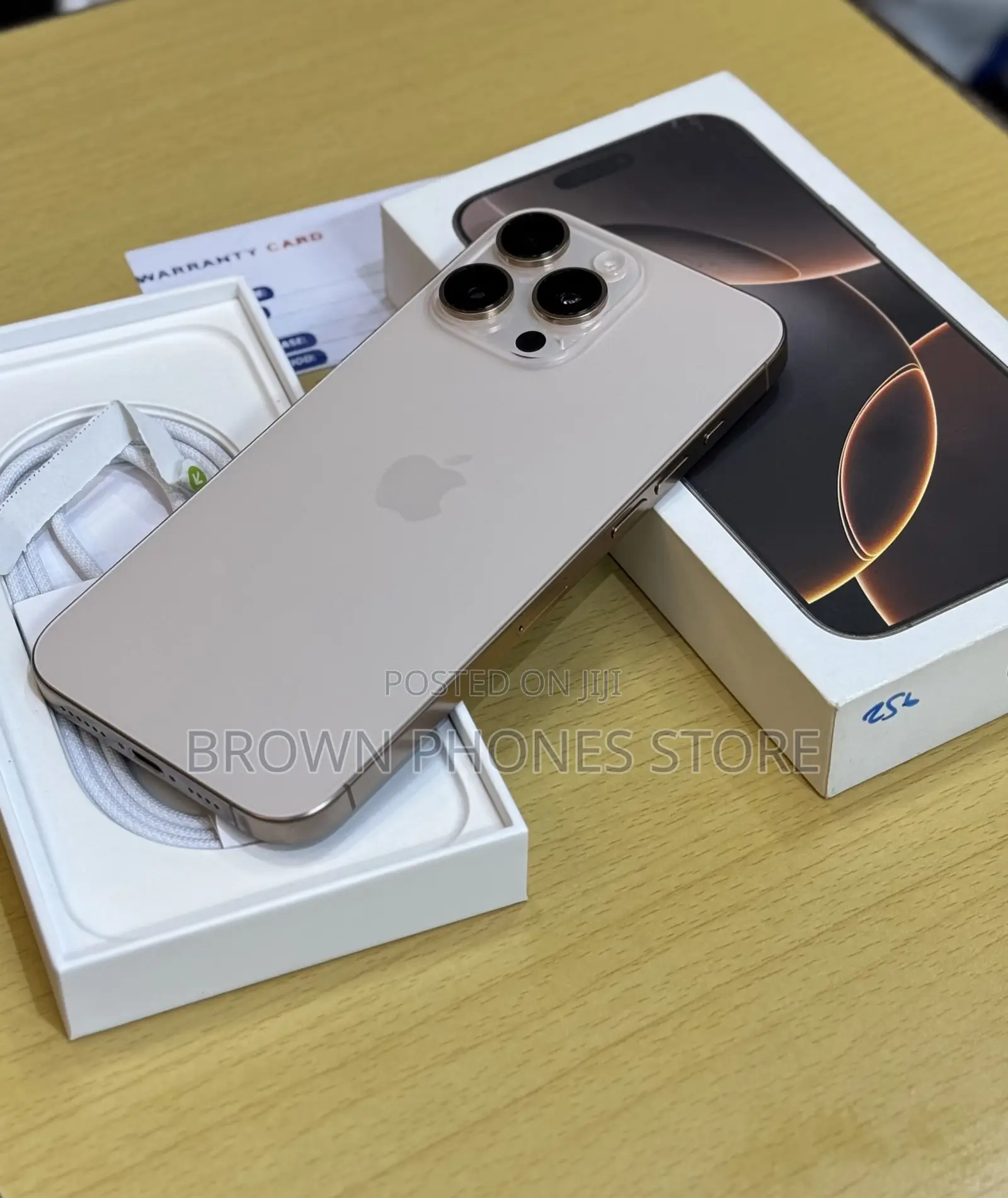 Apple iPhone 16 Pro Max 256 GB Gold