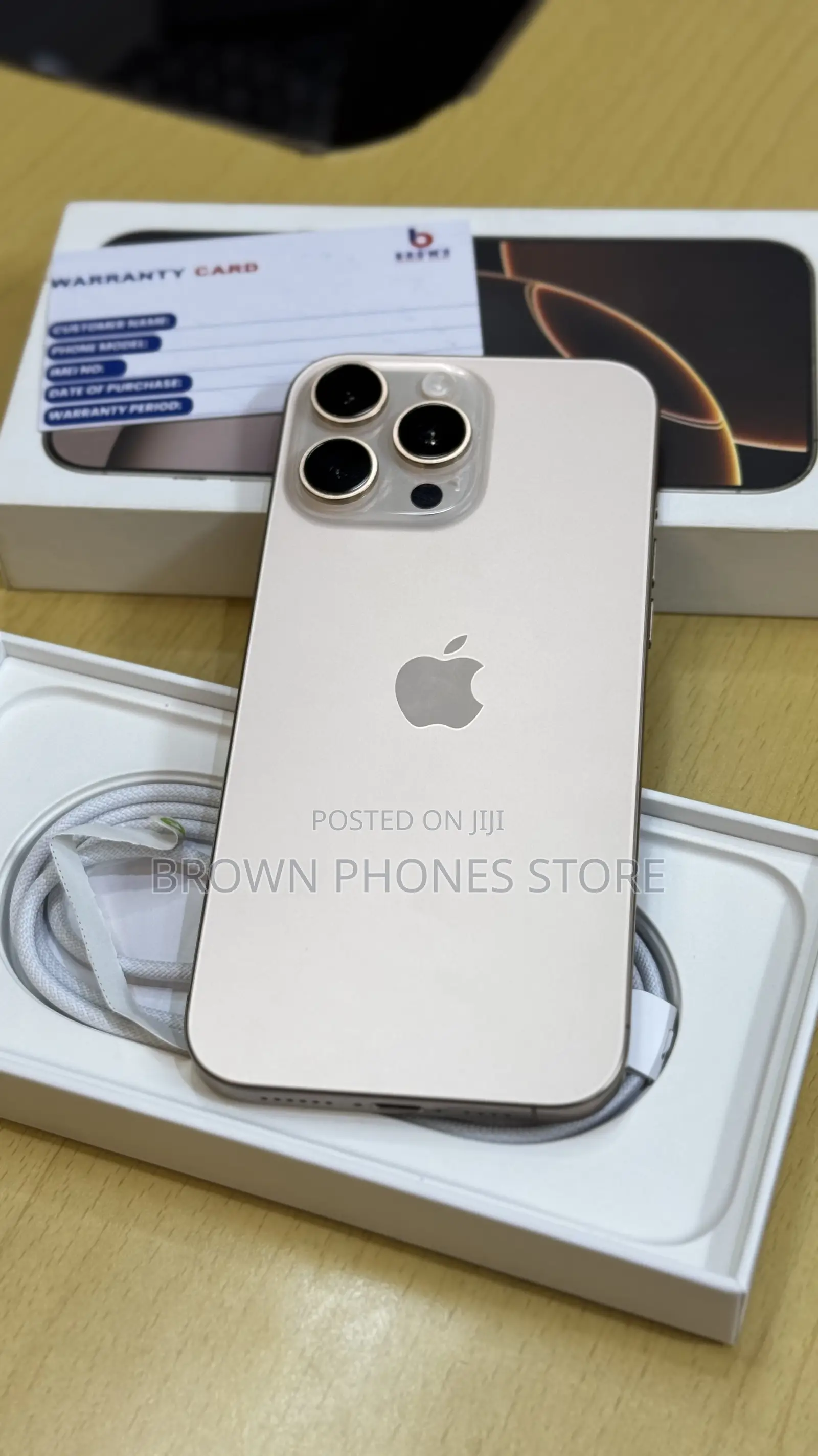 Apple iPhone 16 Pro Max 256 GB Gold