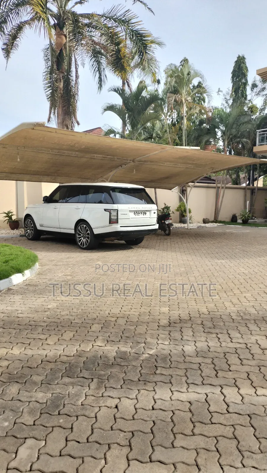 Furnished 8bdrm House in Mbezibeach Rainbow for sale