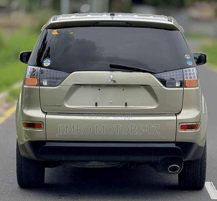 Mitsubishi Outlander 2008 Gold