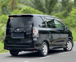 Toyota Voxy 2008 Black