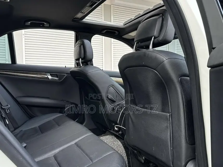 Mercedes-Benz C-Class 2008 White