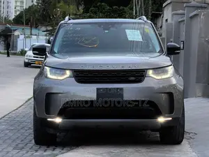Land Rover Discovery Sport 2017 Gold