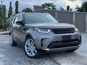 Land Rover Discovery Sport 2017 Gold