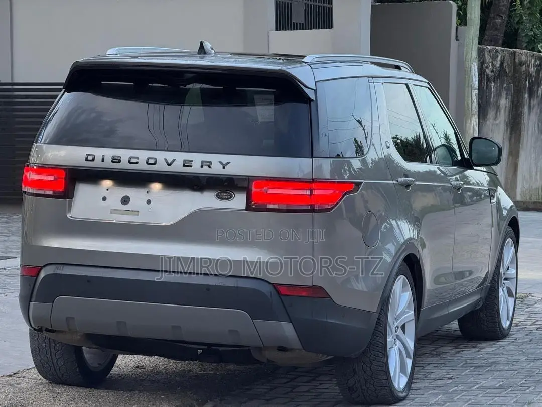 Land Rover Discovery Sport 2017 Gold