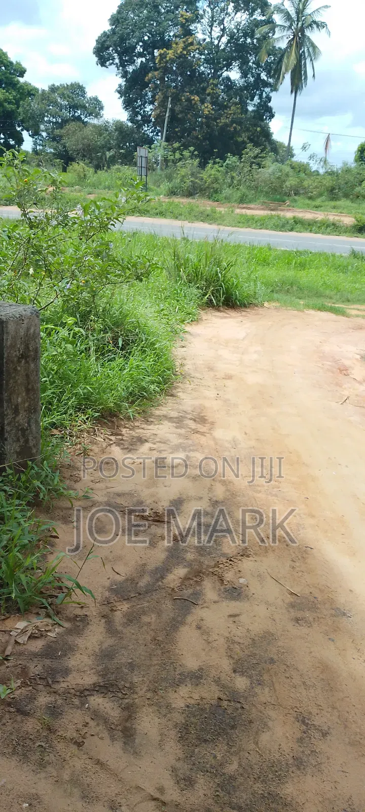 Eneo Linauzwa Kibaha ,Pembeni Ya Morogoro Road