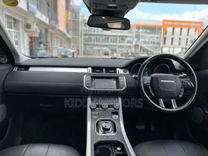 Land Rover Range Rover Evoque 2017 White